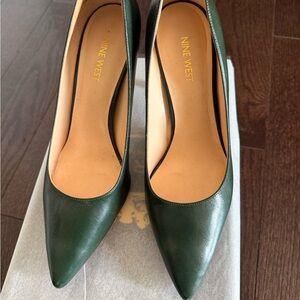 Nine West Dark Green Heels